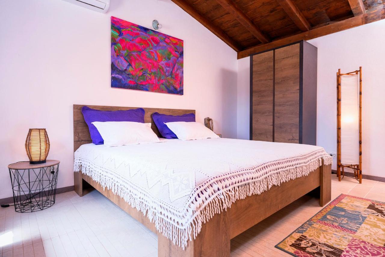 Villa Oxa Dreamland สตารีกราด ภายนอก รูปภาพ